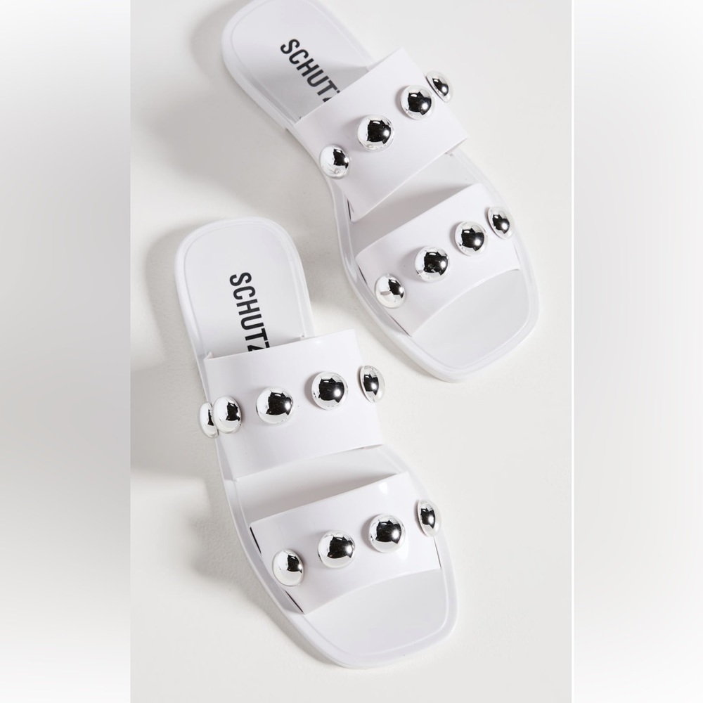 Schutz
Lizzie Sandals